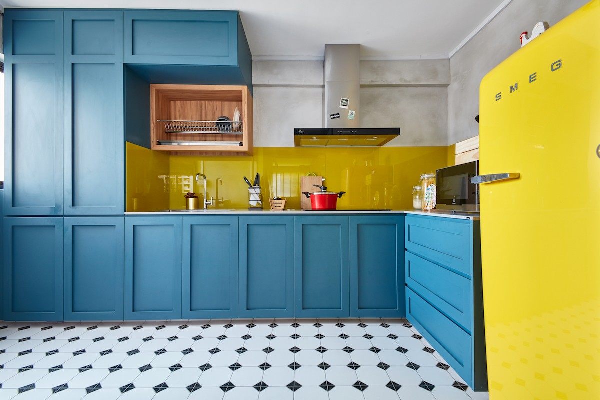 bright kitchen carpentry