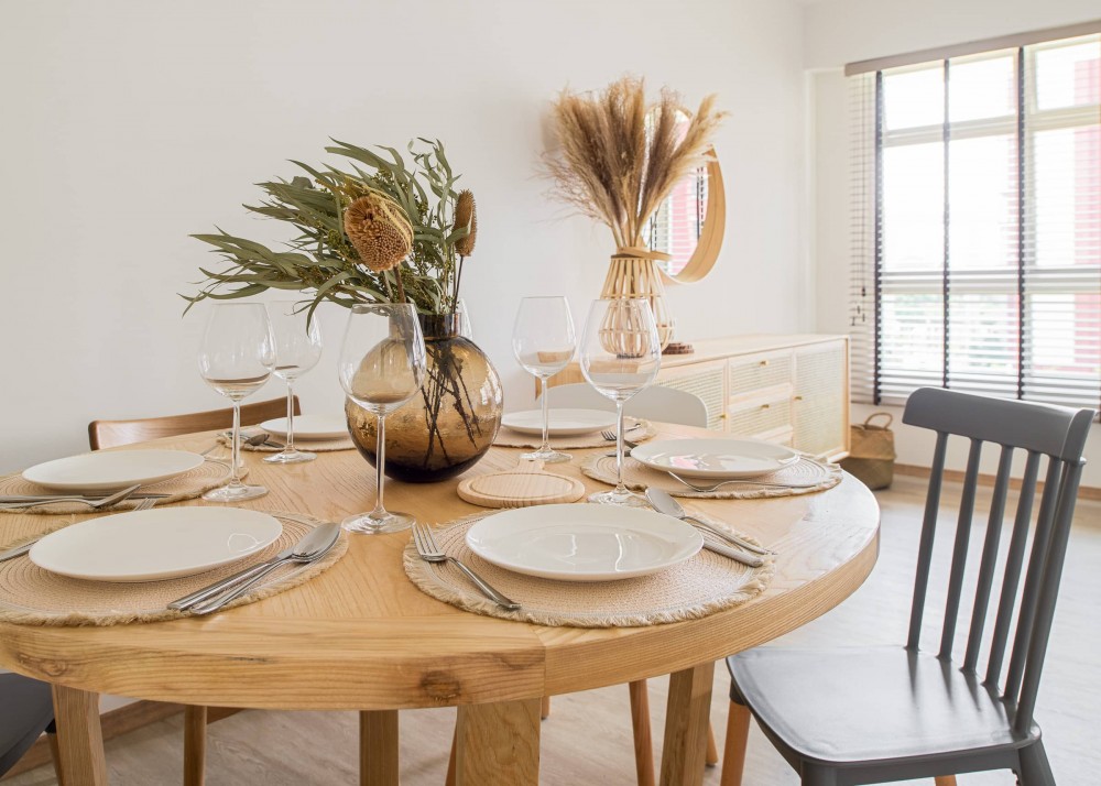 scandinavian dining room with dining table and dining chairs