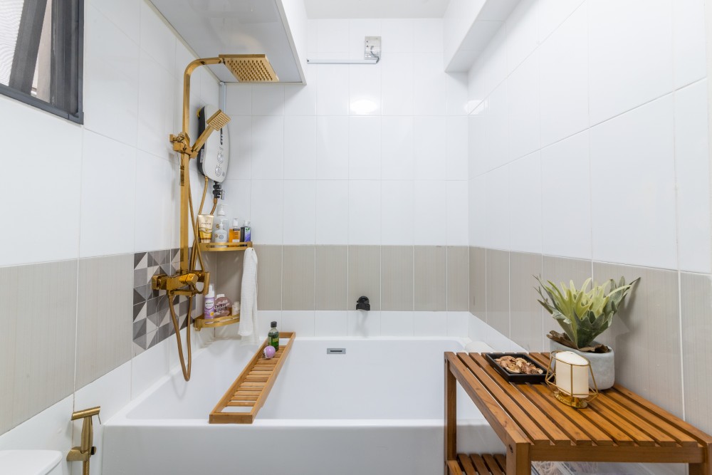 minimalist bathroom with bathtub and rainshower