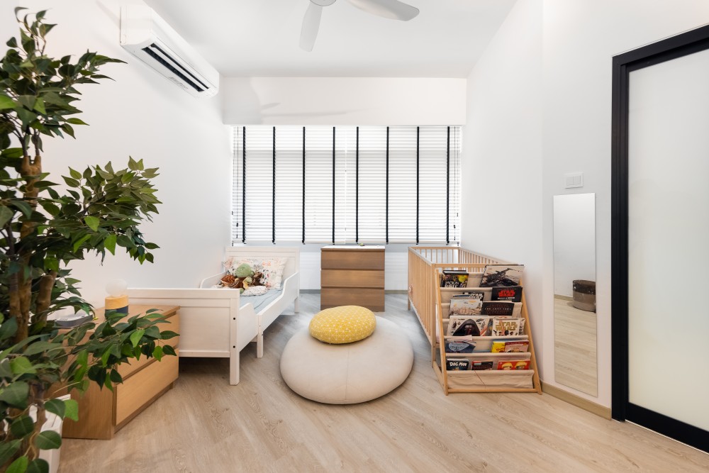 minimalist kids room with bookshelf and toys