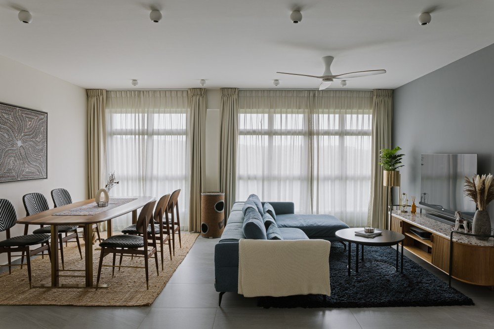 contemporary living room with tv console and carpet