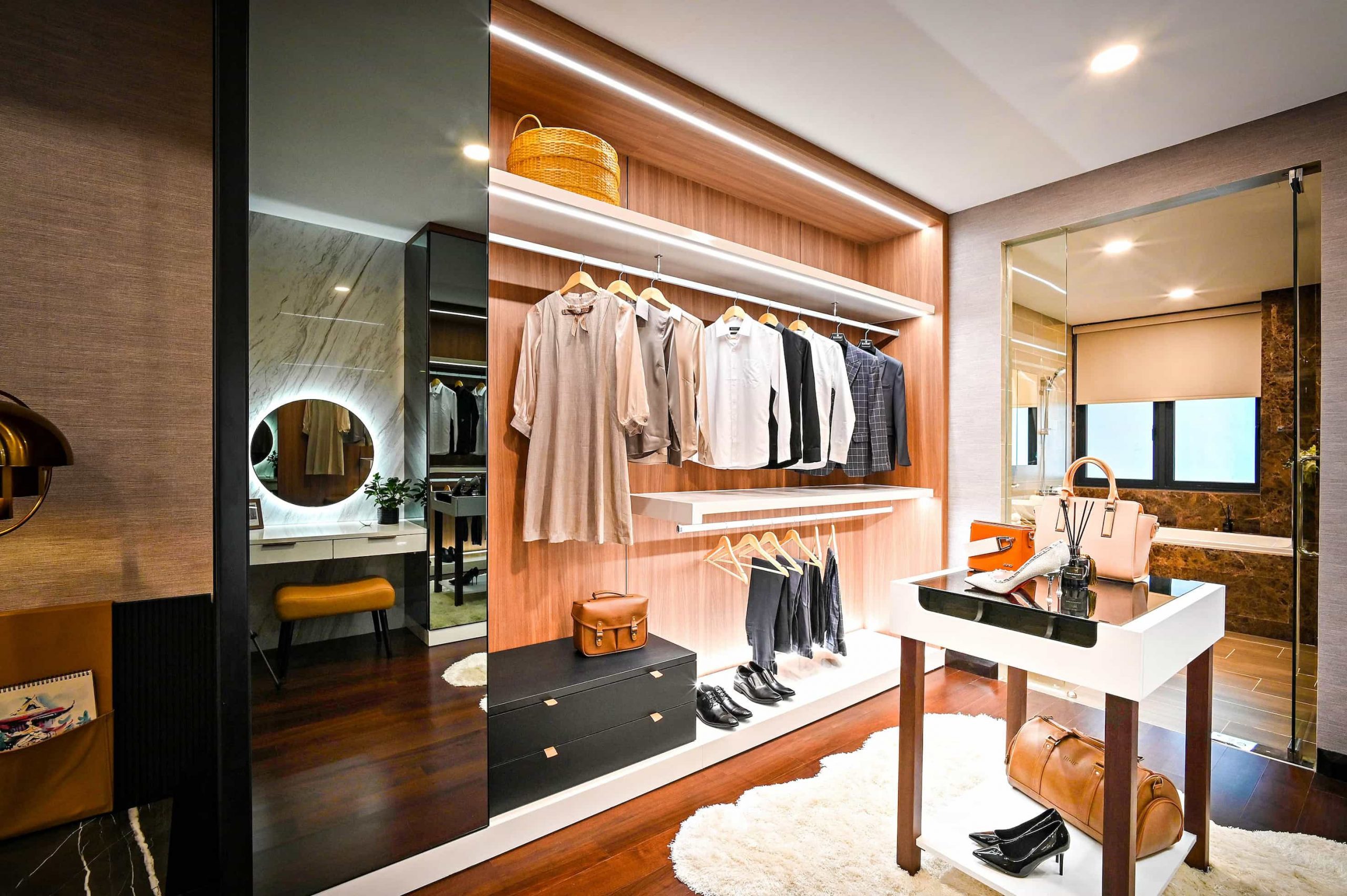 master suite wardrobe