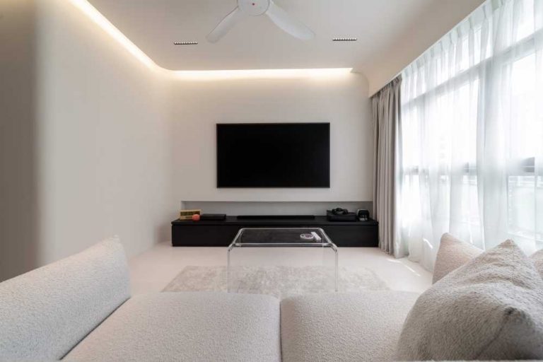 6 Minimalist Homes That Will Inspire You To Declutter