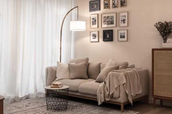 scandinavian living room with bookshelf and vinyl flooring