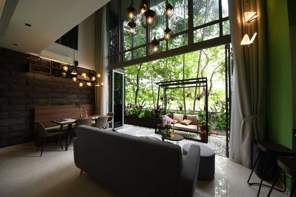 contemporary living room with settee and marble floor