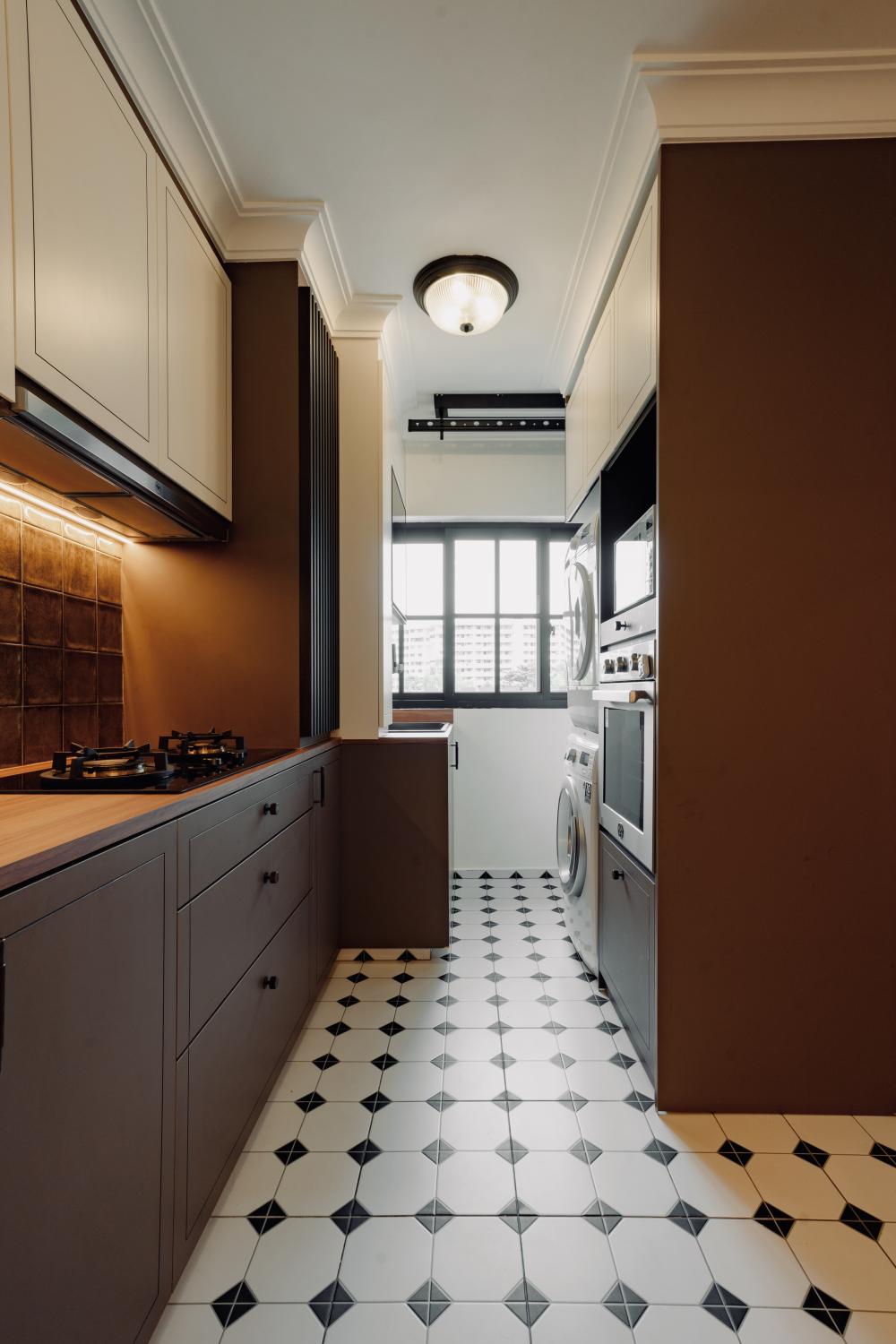 vintage kitchen with countertop and mosaic