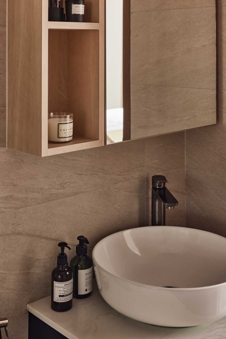 How to Design A Resort-Style Bathroom in Your Singaporean Apartment