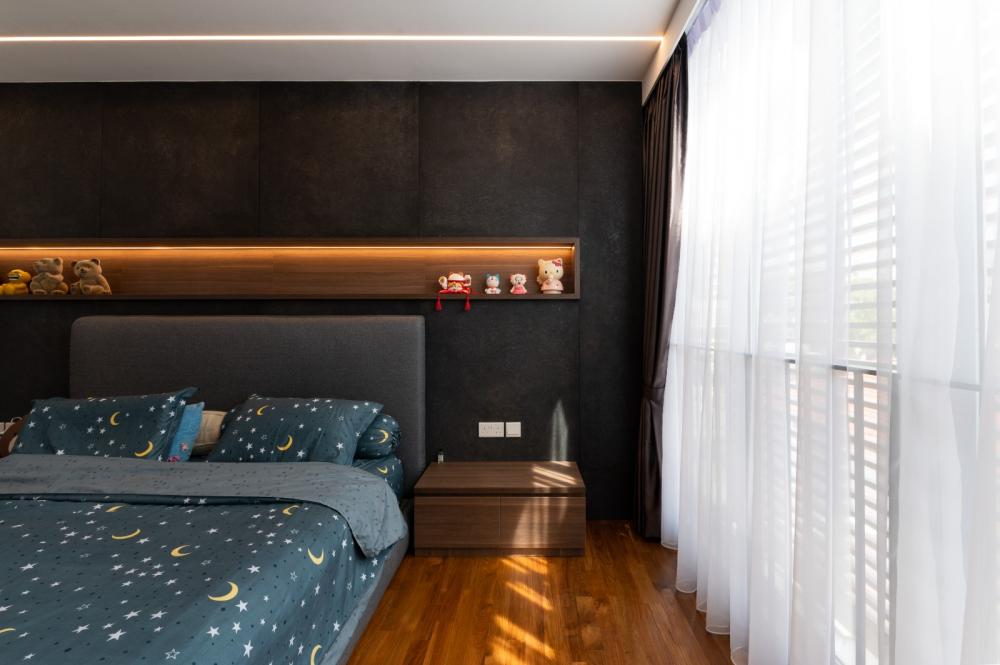 transitional bedroom with parquet floor and built in bed