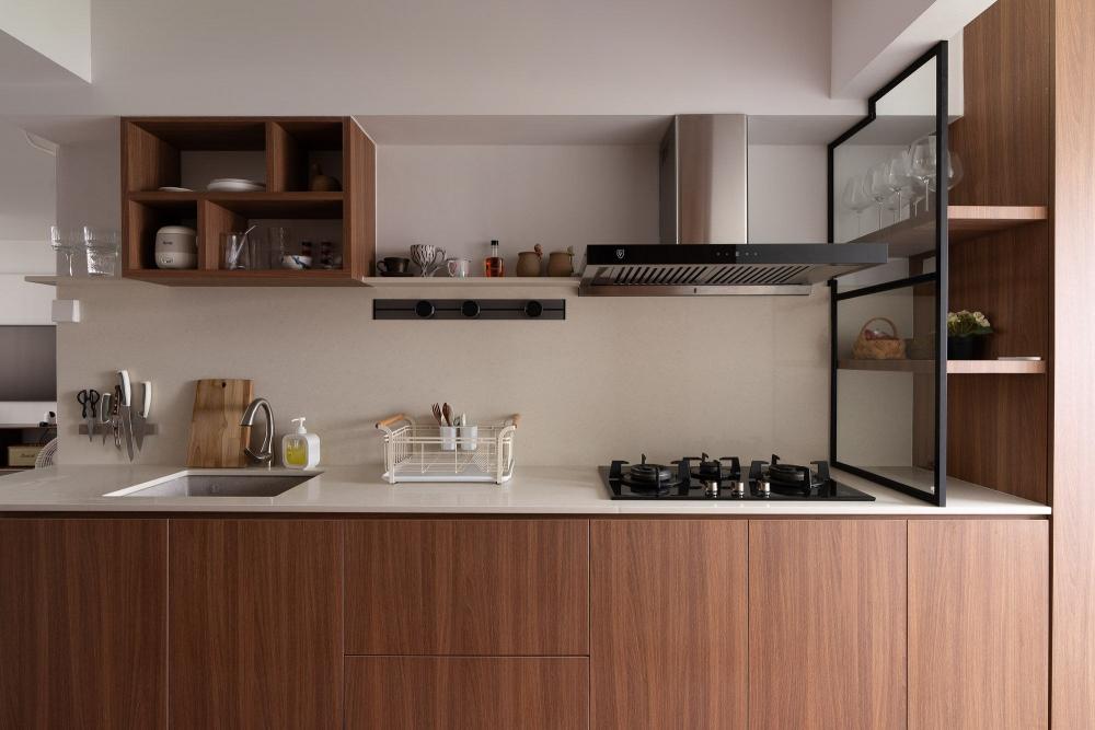modern kitchen with kitchen island and kitchen accessories