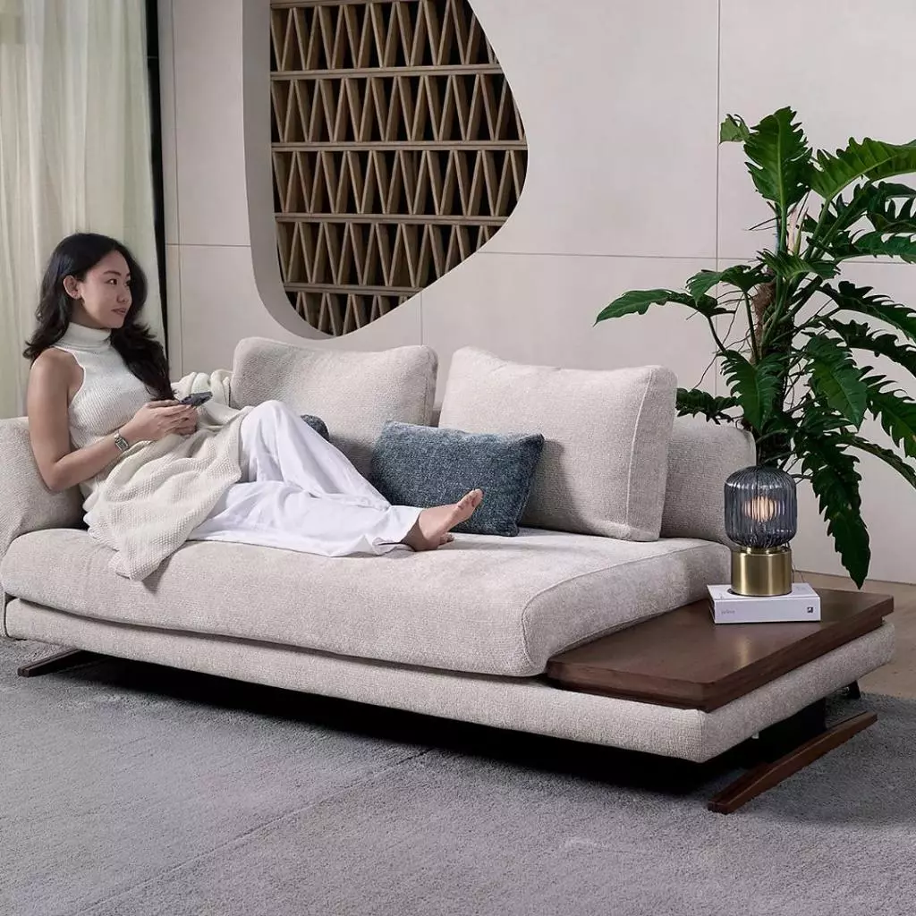Celini Sofa